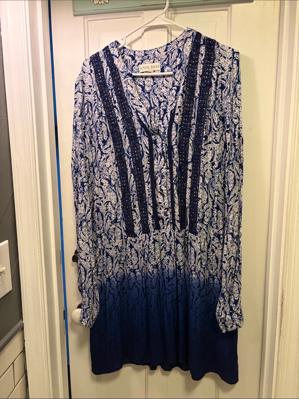 Knox Rose Navy and White Printed Long Sleeve Tunic Dress